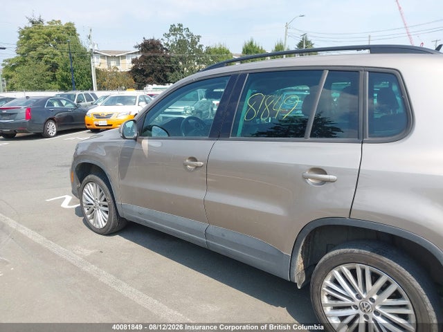 Auction sale of the 2016 Volkswagen Tiguan Comfort/high/r-line/sp Ed, vin: WVGJV7AX5GW077749, lot number: 40081849