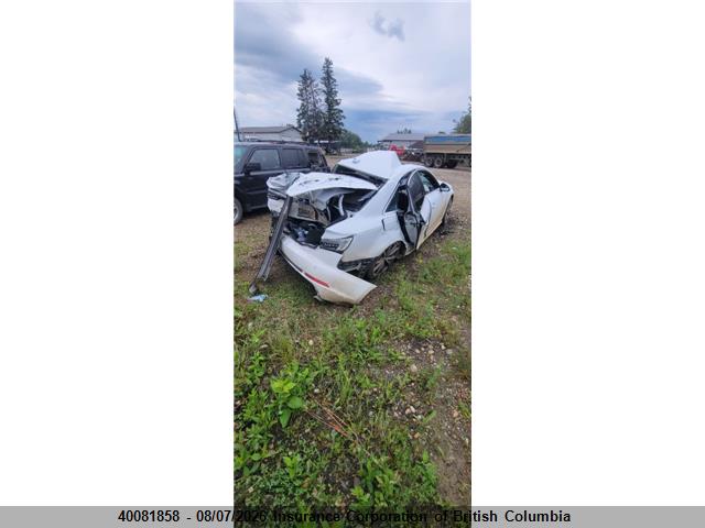 Продаж на аукціоні авто 2017 Audi A4, vin: WAUFNAF42HN026171, номер лоту: 40081858
