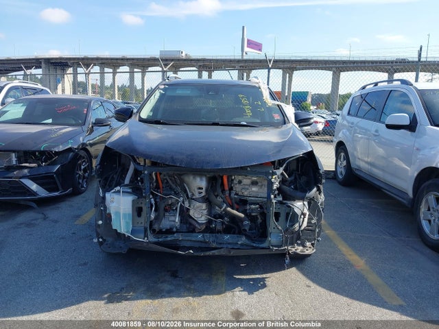 Toyota RAV4 2017 JTMRJREV8HD152139 Image 13