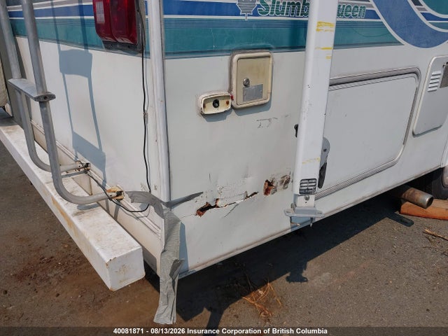 40081871 :رقم المزاد ، 1FDKE30L6VHA90717 vin ، 1997 Ford Econoline E350 Cutaway Van مزاد بيع