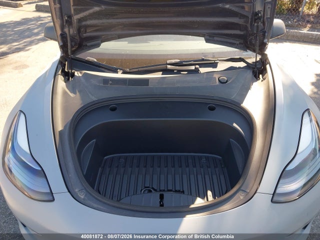 40081872 :رقم المزاد ، LRW3E1FA9PC900308 vin ، 2023 Tesla Model 3 مزاد بيع
