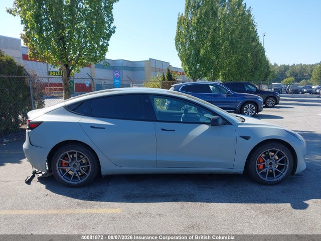 40081872 :رقم المزاد ، LRW3E1FA9PC900308 vin ، 2023 Tesla Model 3 مزاد بيع