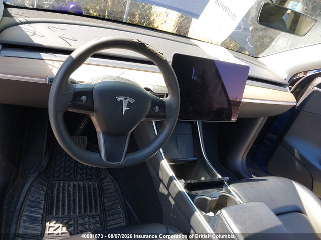 Tesla Model Y 2021 5YJYGDED4MF110770 Image 21
