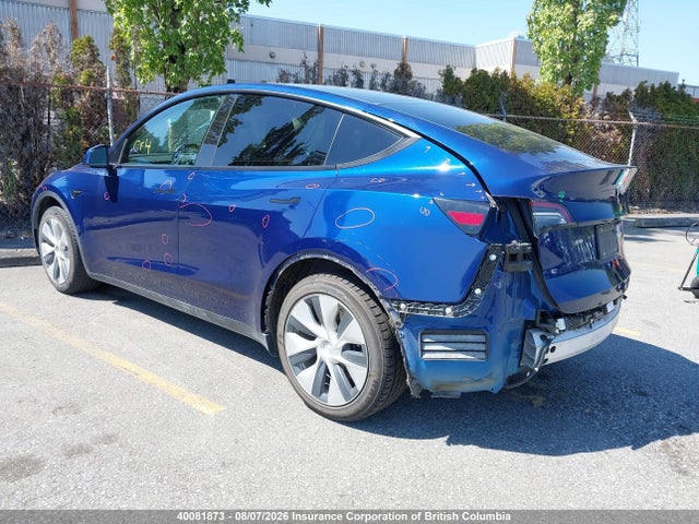 Tesla Model Y 2021 5YJYGDED4MF110770 Image 3