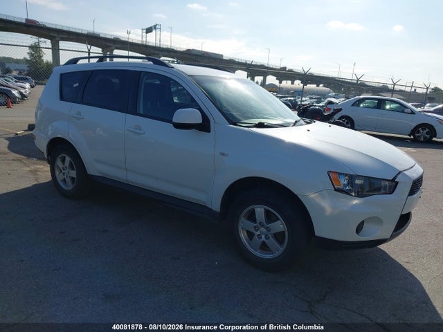 40081878 :رقم المزاد ، JA4AT2AW5DU603058 vin ، 2013 Mitsubishi Outlander Es مزاد بيع