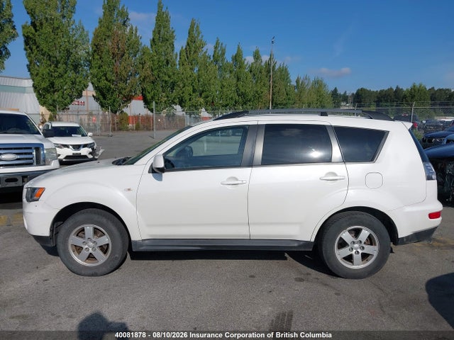 40081878 :رقم المزاد ، JA4AT2AW5DU603058 vin ، 2013 Mitsubishi Outlander Es مزاد بيع