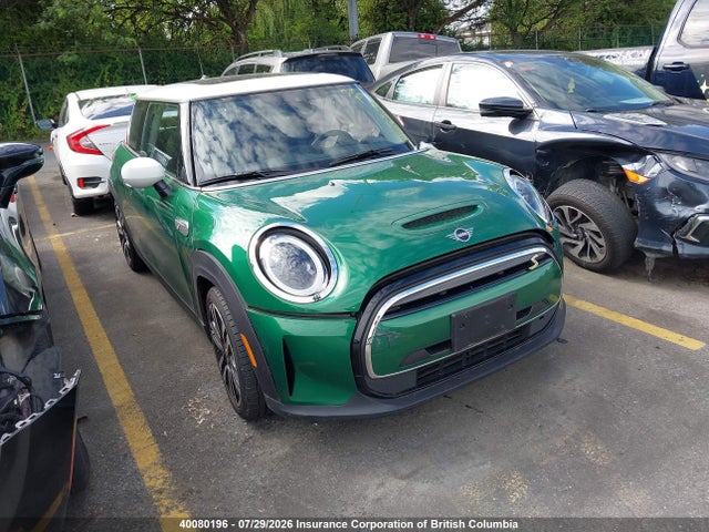 Auction sale of the 2022 Mini Cooper Se, vin: WMW13DJ01N2R51172, lot number: 40080196