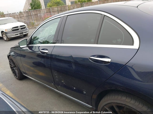 40075723 :رقم المزاد ، 55SWF8EB1KU322036 vin ، 2019 Mercedes-benz C 300 4matic مزاد بيع