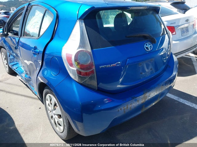 2013 Toyota Prius C მანქანა იყიდება აუქციონზე, vin: JTDKDTB37D1529662, აუქციონის ნომერი: 40076313