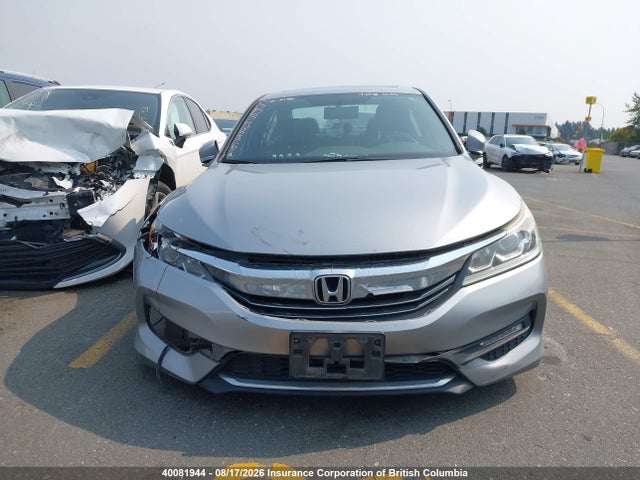 40081944 :رقم المزاد ، 1HGCR2F51HA809368 vin ، 2017 Honda Accord Sport مزاد بيع