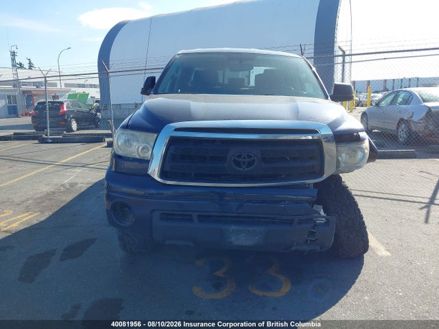 2010 Toyota Tundra Sr5 5.7l V8 მანქანა იყიდება აუქციონზე, vin: 5TFUY5F14AX136549, აუქციონის ნომერი: 40081956