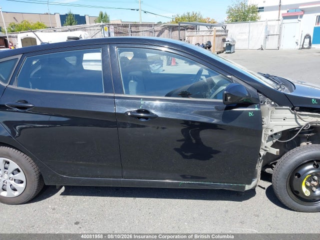 Aukcja sprzedaży 2015 Hyundai Accent Gl, vin: KMHCT5AE1FU228906, numer aukcji: 40081958