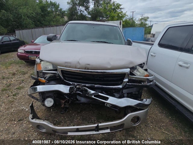Продажа на аукционе авто 2004 Gmc Sierra K2500 Heavy Duty, vin: 1GTHK291X4E215348, номер лота: 40081987