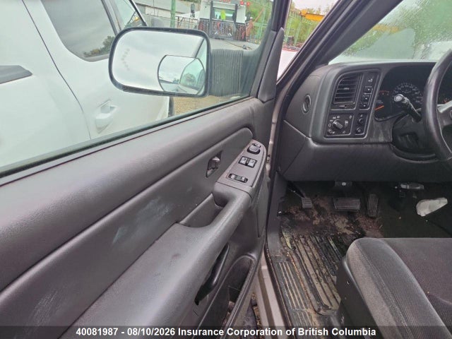 Продажа на аукционе авто 2004 Gmc Sierra K2500 Heavy Duty, vin: 1GTHK291X4E215348, номер лота: 40081987