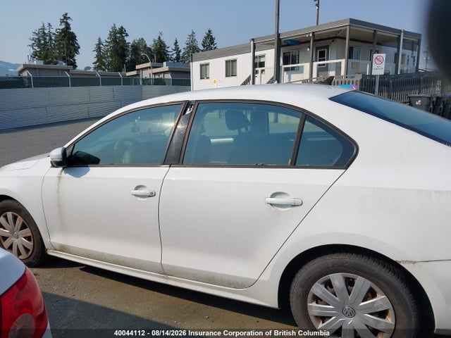2015 Volkswagen Jetta S მანქანა იყიდება აუქციონზე, vin: 3VW2K7AJ0FM336091, აუქციონის ნომერი: 40044112