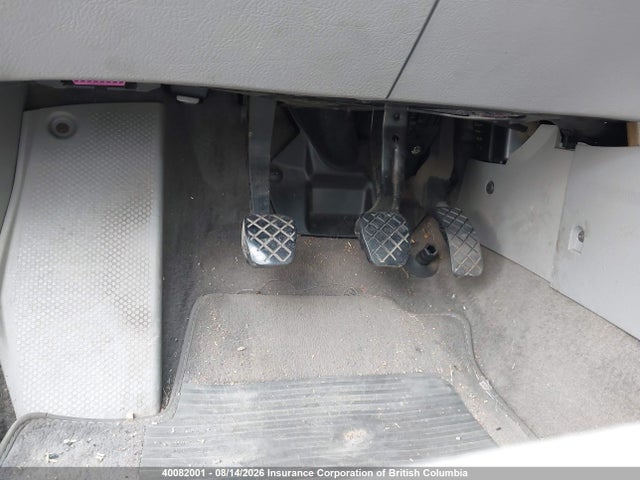 Продажа на аукционе авто 2002 Volkswagen Golf, vin: 9BWGK61J524038490, номер лота: 40082001