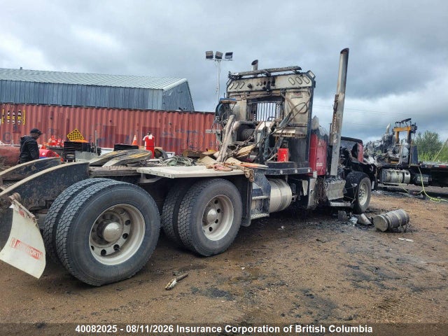 Kenworth Construction T800 2014 1XKDD40X2ER967453 Image 3