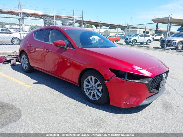 Auction sale of the 2019 Mazda Mazda3 Gx, vin: JM1BPAK7XK1135682, lot number: 40082038