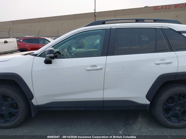 Продаж на аукціоні авто 2020 Toyota Rav4, vin: 2T3J1RFV9LC119157, номер лоту: 40082047