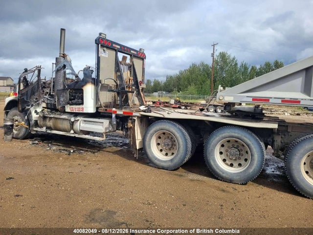 Продажа на аукционе авто 2006 Freightliner Conventional Fld120, vin: 1FVPALAV36DV46854, номер лота: 40082049
