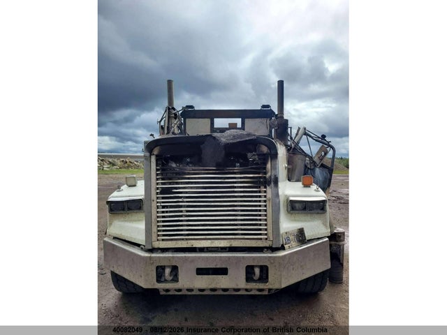 Продажа на аукционе авто 2006 Freightliner Conventional Fld120, vin: 1FVPALAV36DV46854, номер лота: 40082049