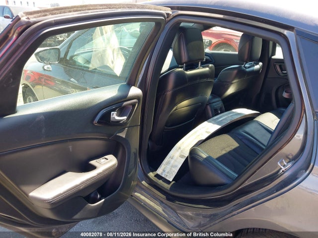 Auction sale of the 2015 Chrysler 200, vin: 1C3CCCBG5FN703724, lot number: 40082078