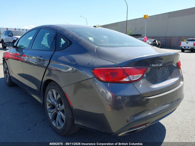 Auction sale of the 2015 Chrysler 200, vin: 1C3CCCBG5FN703724, lot number: 40082078