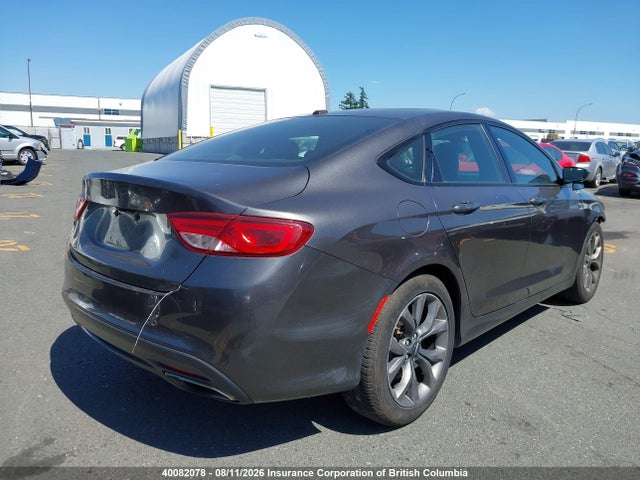 Auction sale of the 2015 Chrysler 200, vin: 1C3CCCBG5FN703724, lot number: 40082078