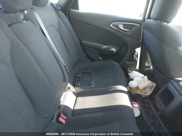 Chrysler 200 2015 1C3CCCFB6FN727433 Image 8
