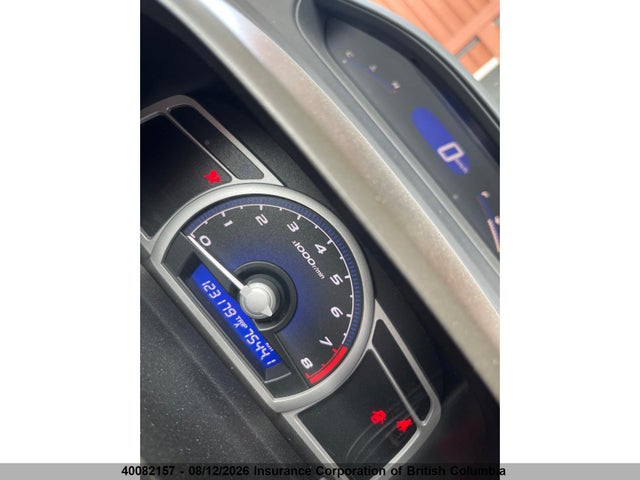 40082157 :رقم المزاد ، 2HGFG11886H000155 vin ، 2006 Honda Civic مزاد بيع