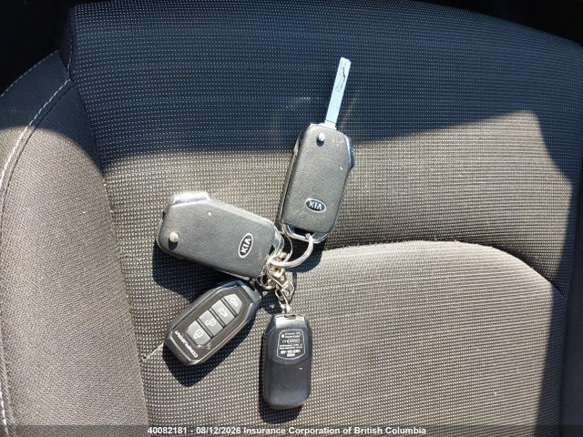 40082181 :رقم المزاد ، 3KPF54AD8KE033147 vin ، 2019 Kia Forte مزاد بيع