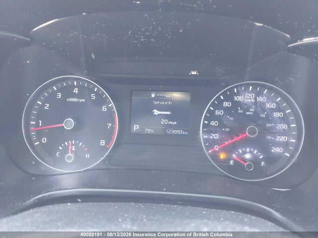 40082181 :رقم المزاد ، 3KPF54AD8KE033147 vin ، 2019 Kia Forte مزاد بيع