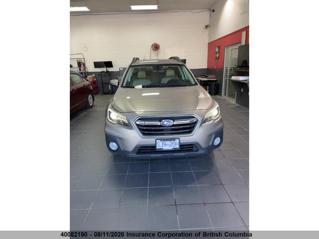 40082190 :رقم المزاد ، 4S4BSDNC8J3386031 vin ، 2018 Subaru Outback 2.5i Limited مزاد بيع