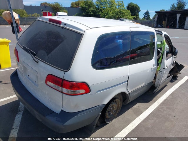 Продаж на аукціоні авто 2001 Toyota Sienna Ce, vin: 4T3ZF19C61U366552, номер лоту: 40077240