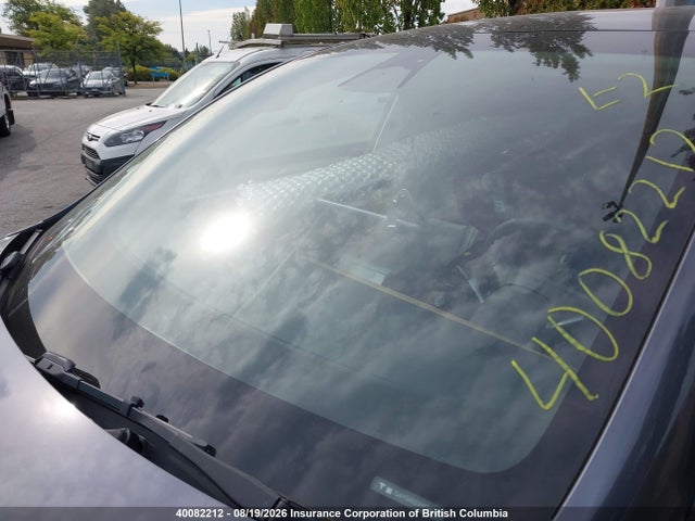 Tesla Model Y 2022 7SAYGAEE5NF543929 Image 17
