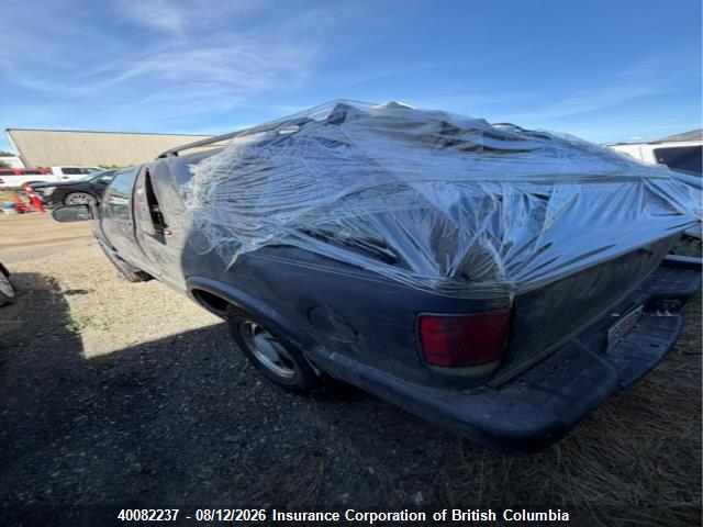 Auction sale of the 1999 Chevrolet Blazer, vin: 1GNCT18WXXK192522, lot number: 40082237