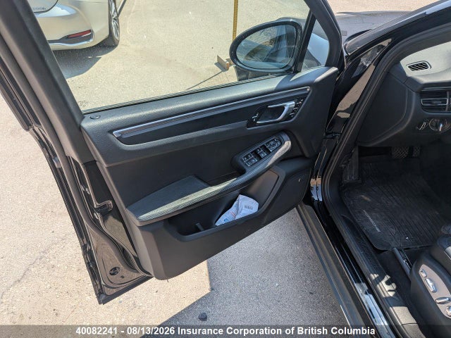 Porsche Macan 2021 WP1AA2A59MLB06182 Image 6