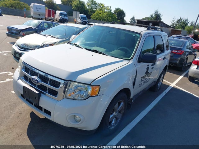 40076389 :رقم المزاد ، 1FMCU9DG6AKD23211 vin ، 2010 Ford Escape Xlt Automatic مزاد بيع