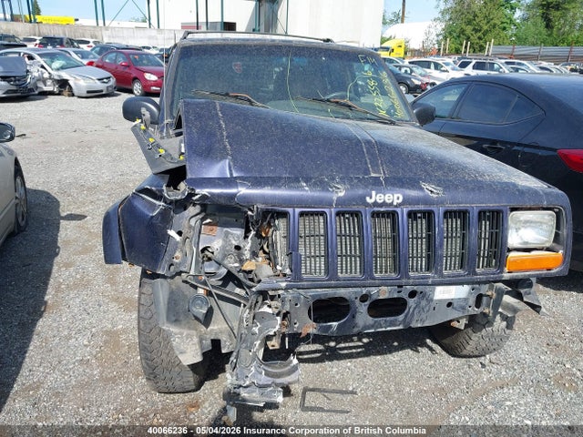 Auction sale of the 1999 Jeep Cherokee Limited, vin: 1J4FF78S6XL621608, lot number: 40066236