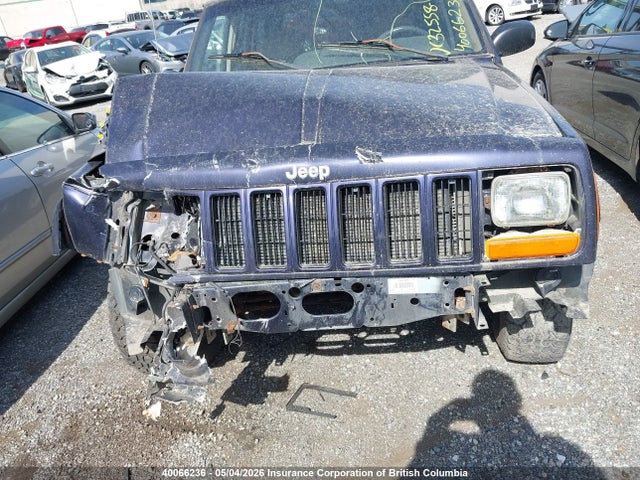 Auction sale of the 1999 Jeep Cherokee Limited, vin: 1J4FF78S6XL621608, lot number: 40066236