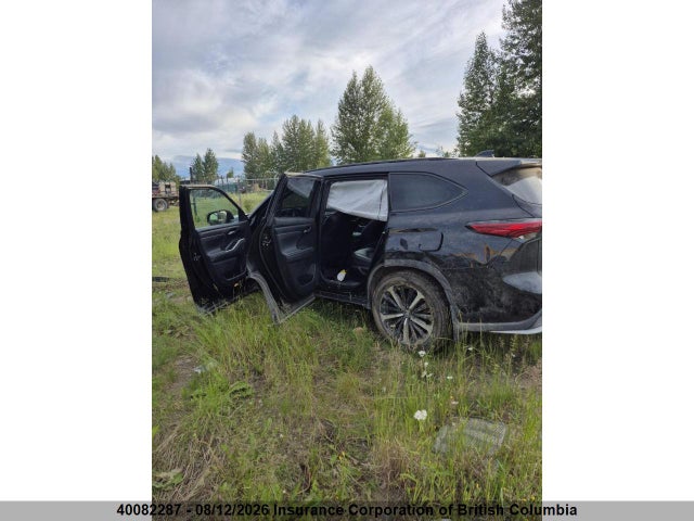 40082287 :رقم المزاد ، 5TDLZRBHXMS132969 vin ، 2021 Toyota Highlander Xse مزاد بيع