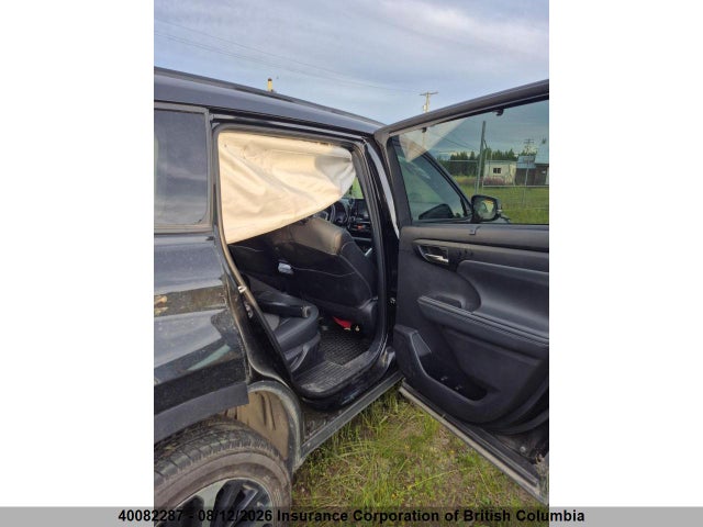 40082287 :رقم المزاد ، 5TDLZRBHXMS132969 vin ، 2021 Toyota Highlander Xse مزاد بيع