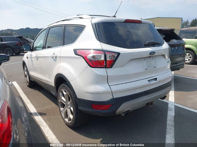 Ford Escape Titanium 2017 1FMCU9J92HUD62091 Image 3