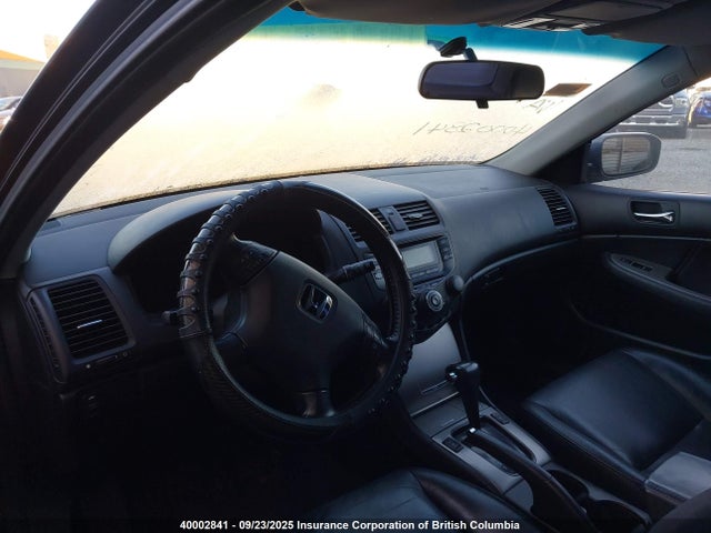 40002841 :رقم المزاد ، 1HGCM56665A802744 vin ، 2005 Honda Accord Ex مزاد بيع
