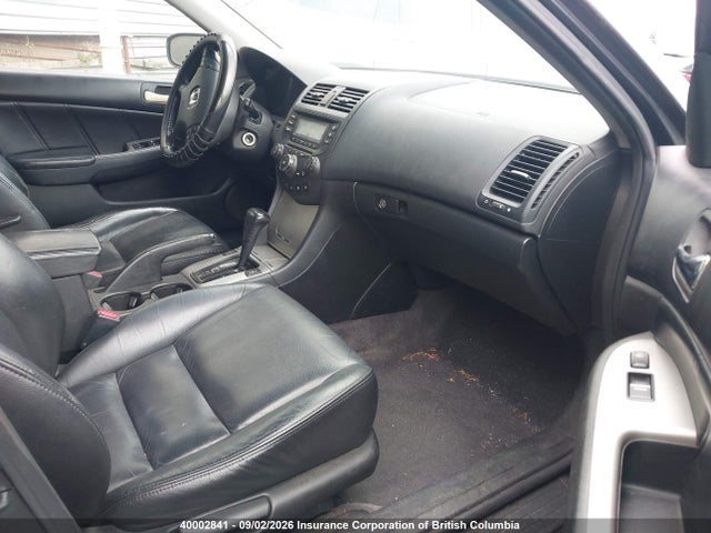 40002841 :رقم المزاد ، 1HGCM56665A802744 vin ، 2005 Honda Accord Ex مزاد بيع