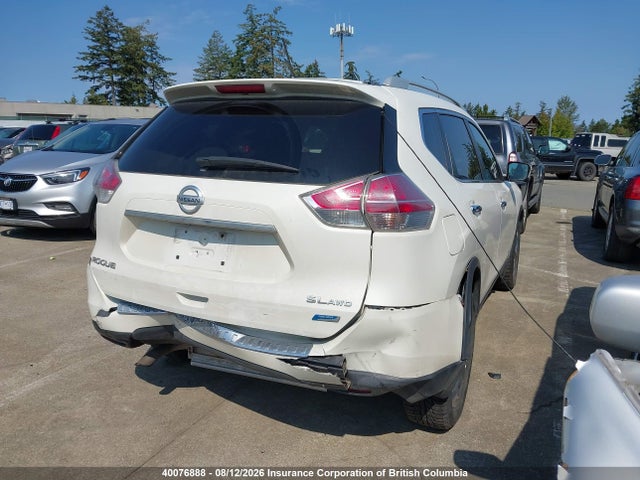 40076888 :رقم المزاد ، 5N1AT2MV3FC848986 vin ، 2015 Nissan Rogue S/sl/sv مزاد بيع