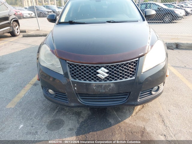 Продажа на аукционе авто 2011 Suzuki Kizashi Sls, vin: JS2RF9A7XB6110274, номер лота: 40082318