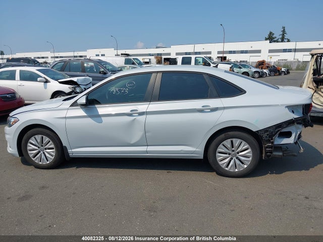 40082325 :رقم المزاد ، 3VWC57BU0KM067329 vin ، 2019 Volkswagen Jetta مزاد بيع