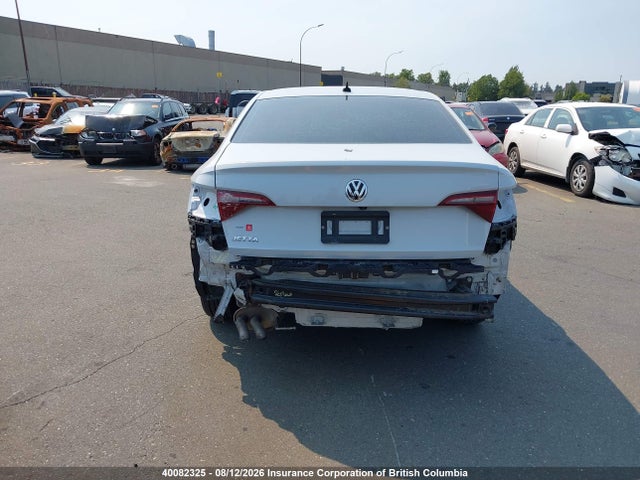 40082325 :رقم المزاد ، 3VWC57BU0KM067329 vin ، 2019 Volkswagen Jetta مزاد بيع