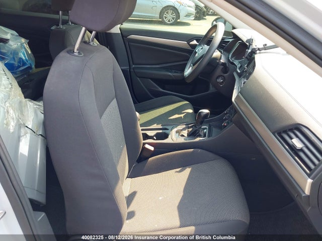 40082325 :رقم المزاد ، 3VWC57BU0KM067329 vin ، 2019 Volkswagen Jetta مزاد بيع